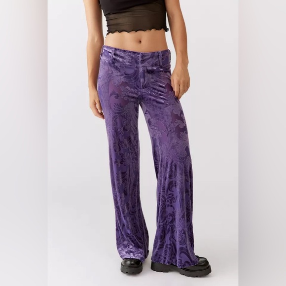 Urban Outfitters Isla Velvet Burnout Pant - Picture 1 of 3